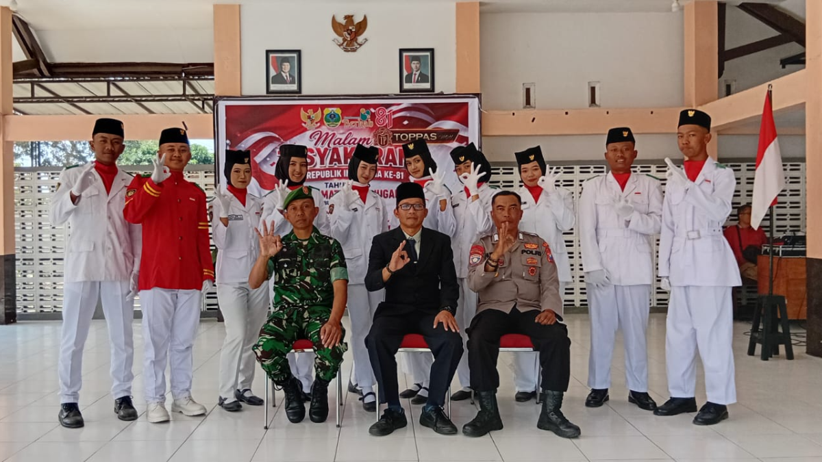 Suasana Haru dan Khidmat Warnai Pengukuhan Paskibraka Kecamatan Grujugan